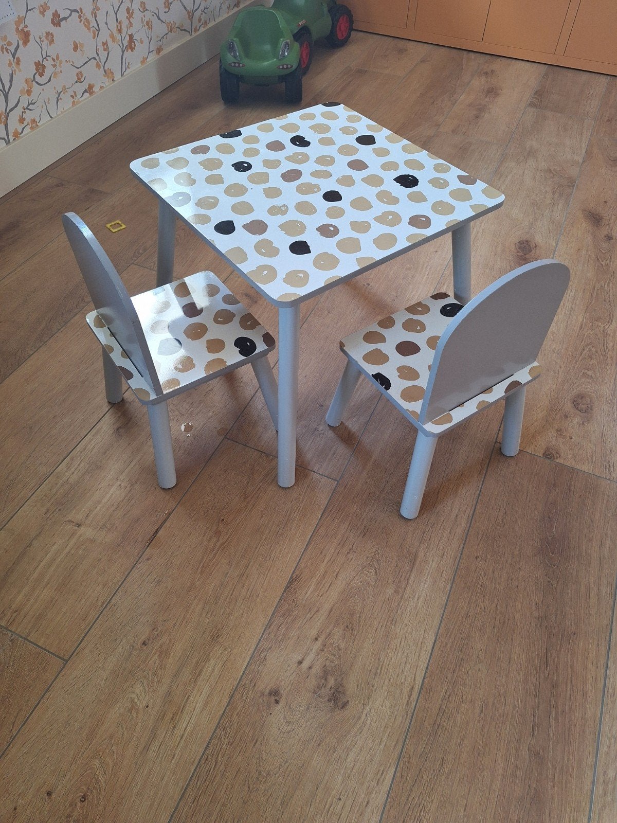 Tafeltje met 2 stoeltjes voor kleine kinderen, Ophalen, Gebruikt, Tafel(s) en Stoel(en)