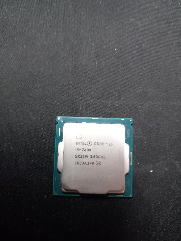 Intel core I5 processor, Computers en Software, Processors, Ophalen, Gebruikt, Intel Core i5, 2 tot 3 Ghz