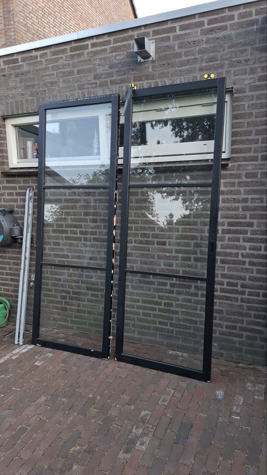 Set van 4 zwarte houten deuren met glas, Ophalen, Gevelraam of Ruit, Gebruikt, 160 cm of meer