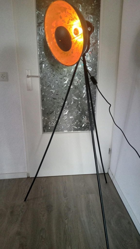 Verstelbare vloerlamp met gouden binnenkant, Ophalen of Verzenden, Gebruikt, Metaal, 150 tot 200 cm