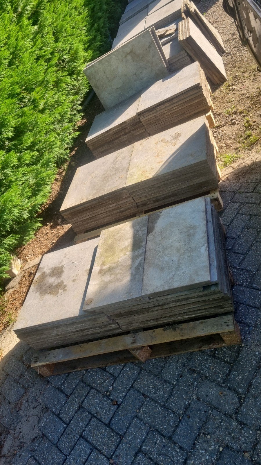 25m2 chinees natuursteen 60x60cm 2cm dik te koop, Ophalen, Overige materialen, Gebruikt, 10 m² of meer