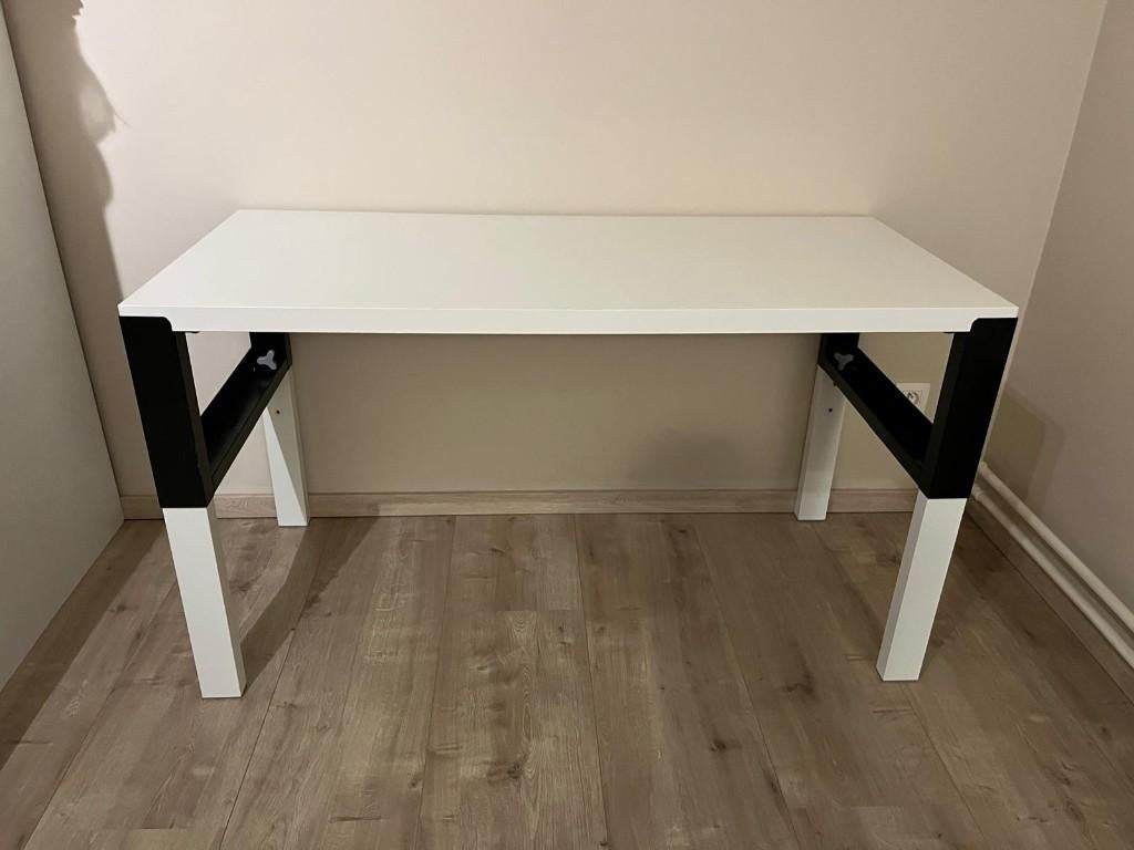 Ikea verstelbaar kinderbureau Påhl inclusief bovendeel, Huis en Inrichting, Bureaus, Ophalen, Gebruikt, Kinderbureau