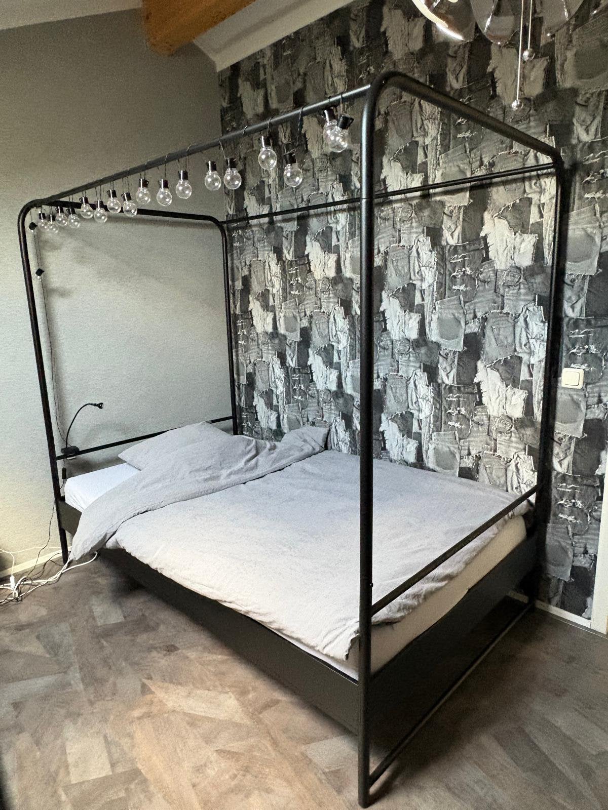 Hemelbed VT wonen, Ophalen, Matras, 180 cm of meer, 100 cm of meer