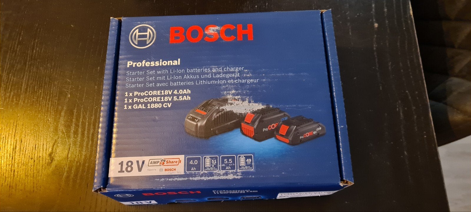 Bosch Professional Starter Set 18V (4.0Ah & 5.5Ah) + Lader, Nieuw