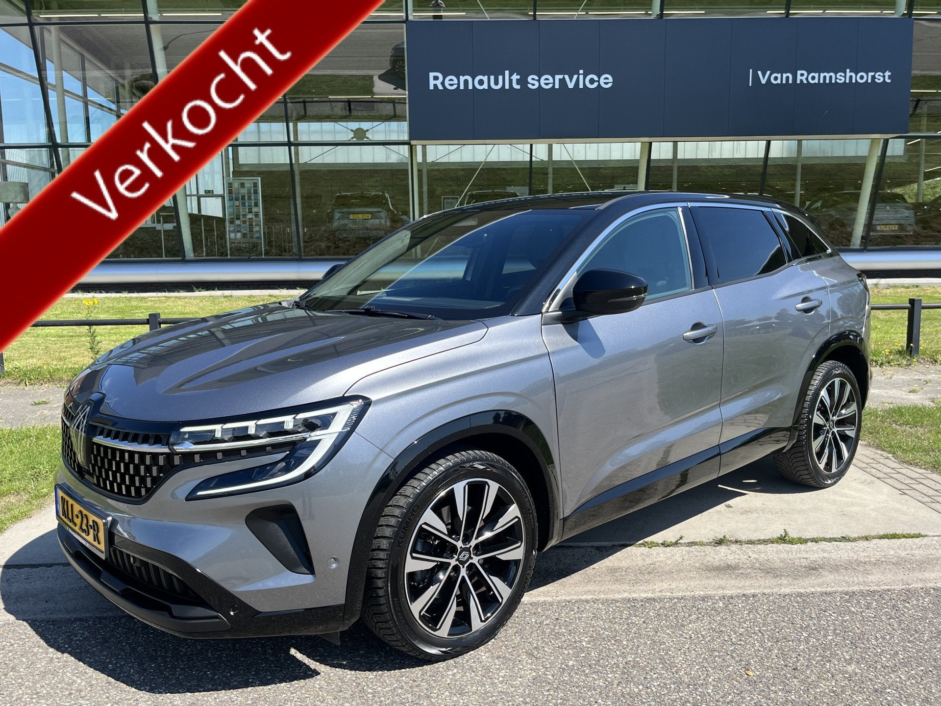 Renault Austral 1.2 E-Tech full hybrid 200PK techno / Dealer, Auto's, Gebruikt, 1199 cc, Parkeersensor, 1492 kg