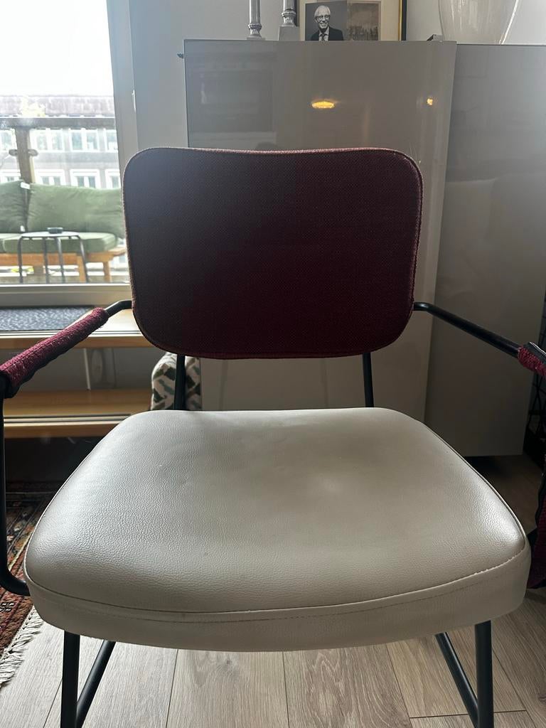 Comfortabele stoel van Sklum - Zeer goede staat, Ophalen, Overige kleuren, Zo goed als nieuw, Metaal