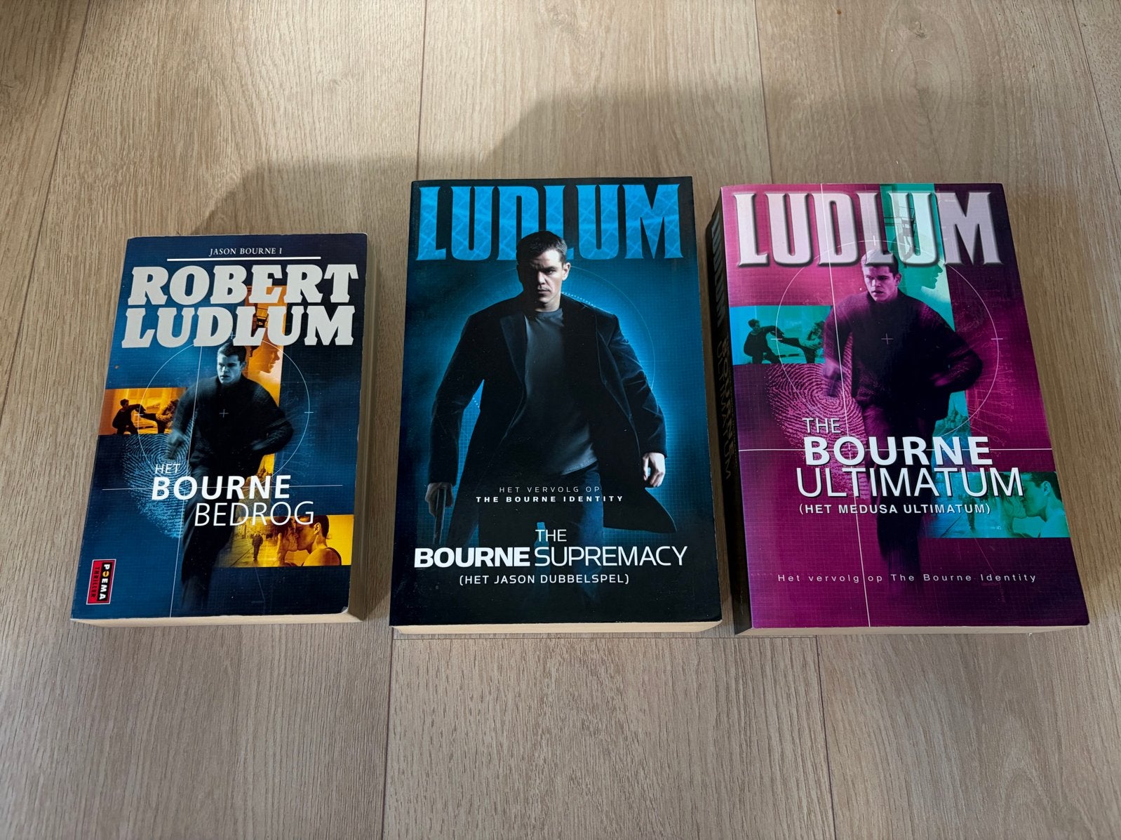 Robert Ludlum - De Bourne Trilogie (3 boeken), Boeken, Ophalen of Verzenden, Gelezen