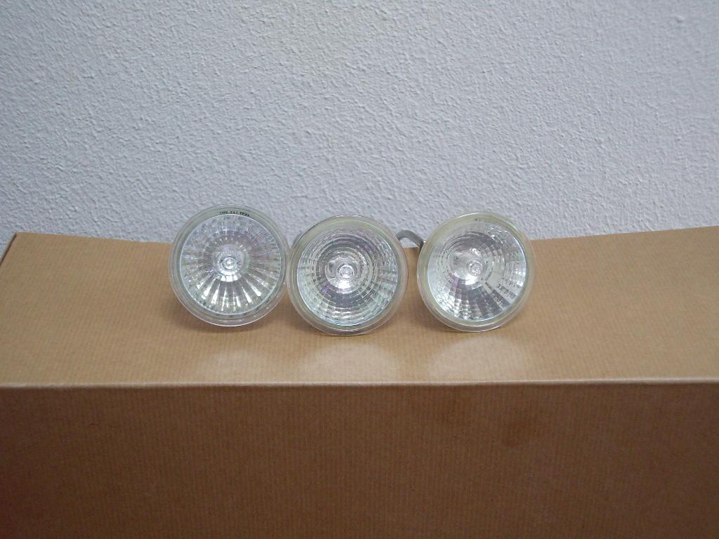 Set 3 halogeen-lampen, Ophalen, Halogeen, Metaal of Aluminium, Zo goed als nieuw