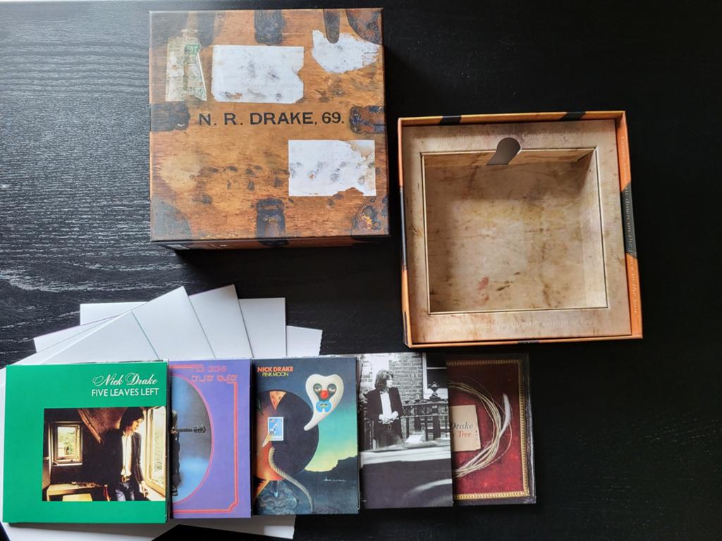 Nick Drake Tuck Box (5 cds, 5 posters), Ophalen of Verzenden, Zo goed als nieuw
