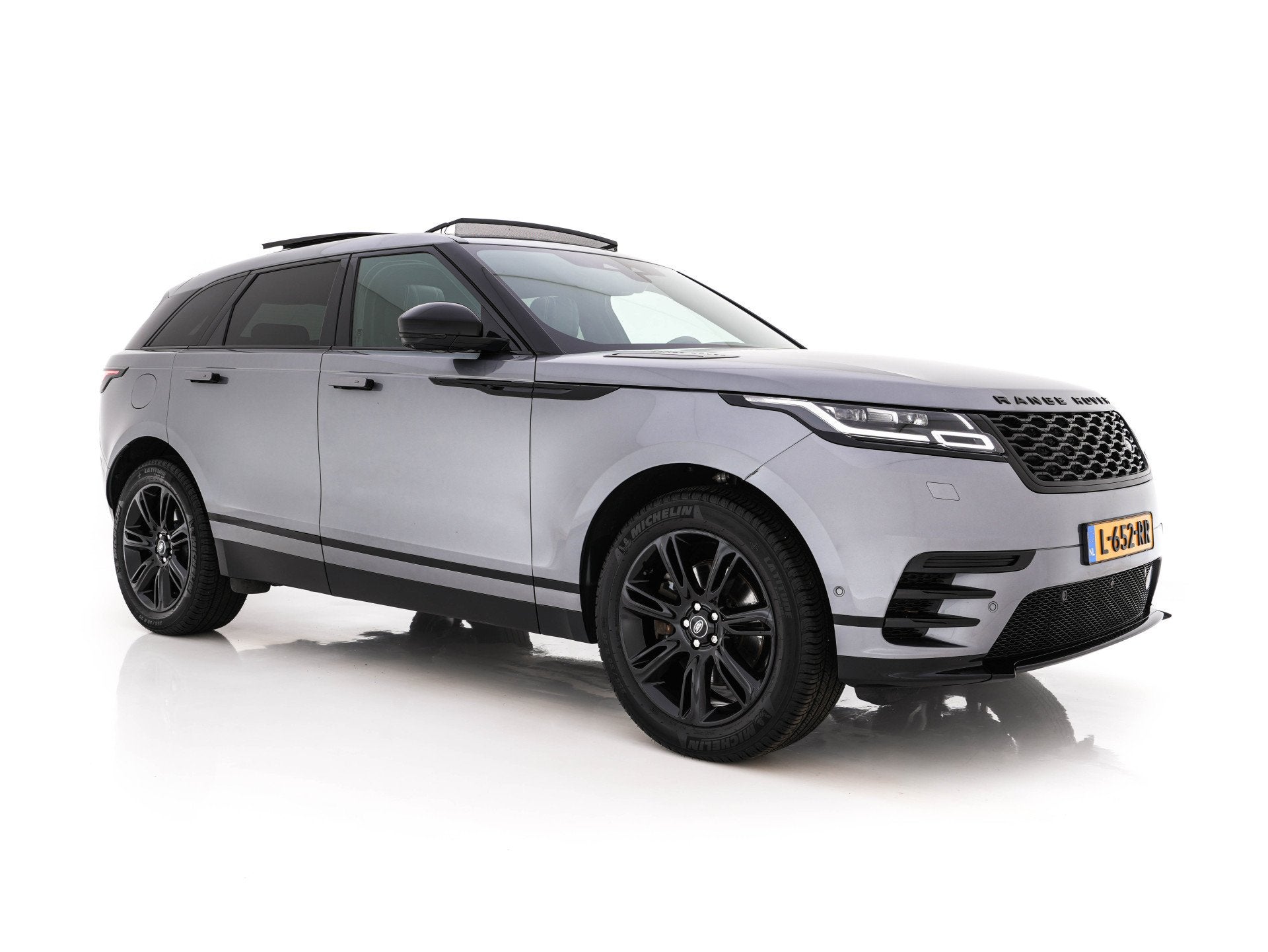 Land Rover Range Rover Velar 2.0 D200 R-Dynamic HSE AWD MHEV, Auto's, Land Rover, Automaat, Gebruikt, 4 cilinders, 241 €/maand