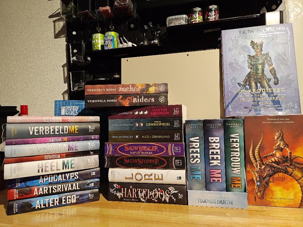 Grote verzameling fantasy boeken -NL- Hardcover, PB, Limited, Ophalen of Verzenden, Zo goed als nieuw