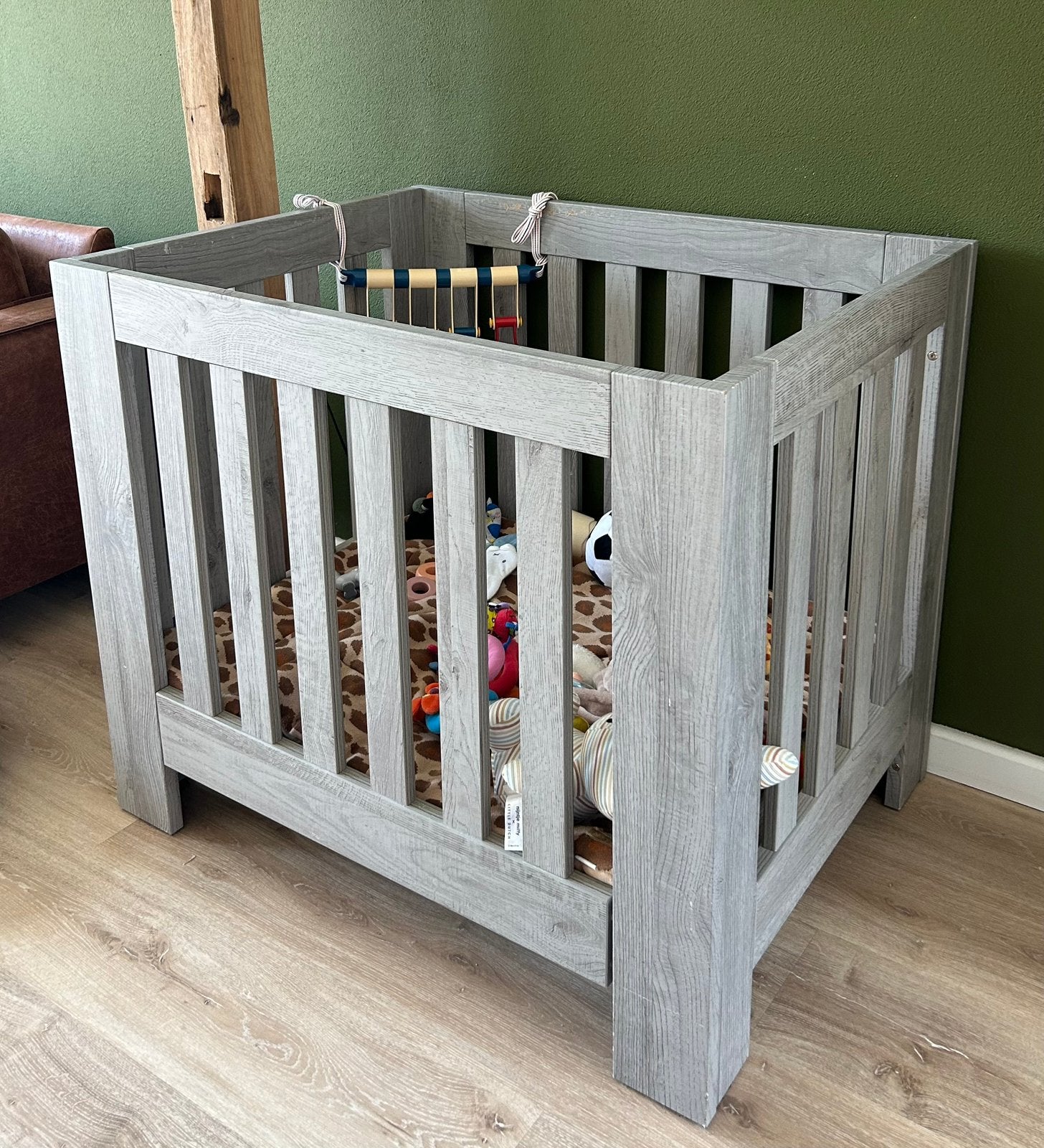 Gratis box!, Kinderen en Baby's, Boxen, Ophalen, Zo goed als nieuw, Boxkleed