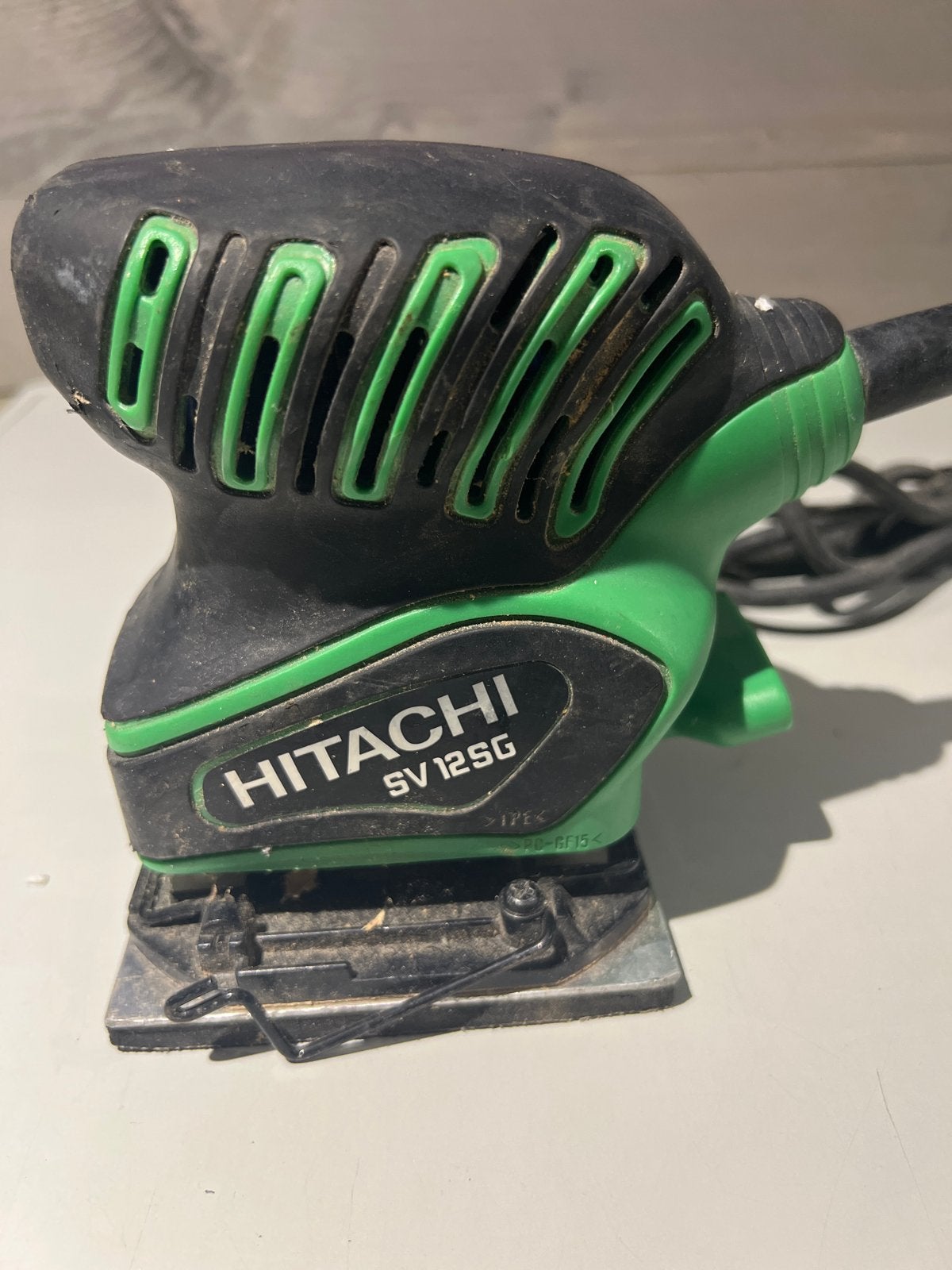 Hitachi SV12SG Vlakschuurmachine - Gebruikt, N, Ophalen of Verzenden, N, N