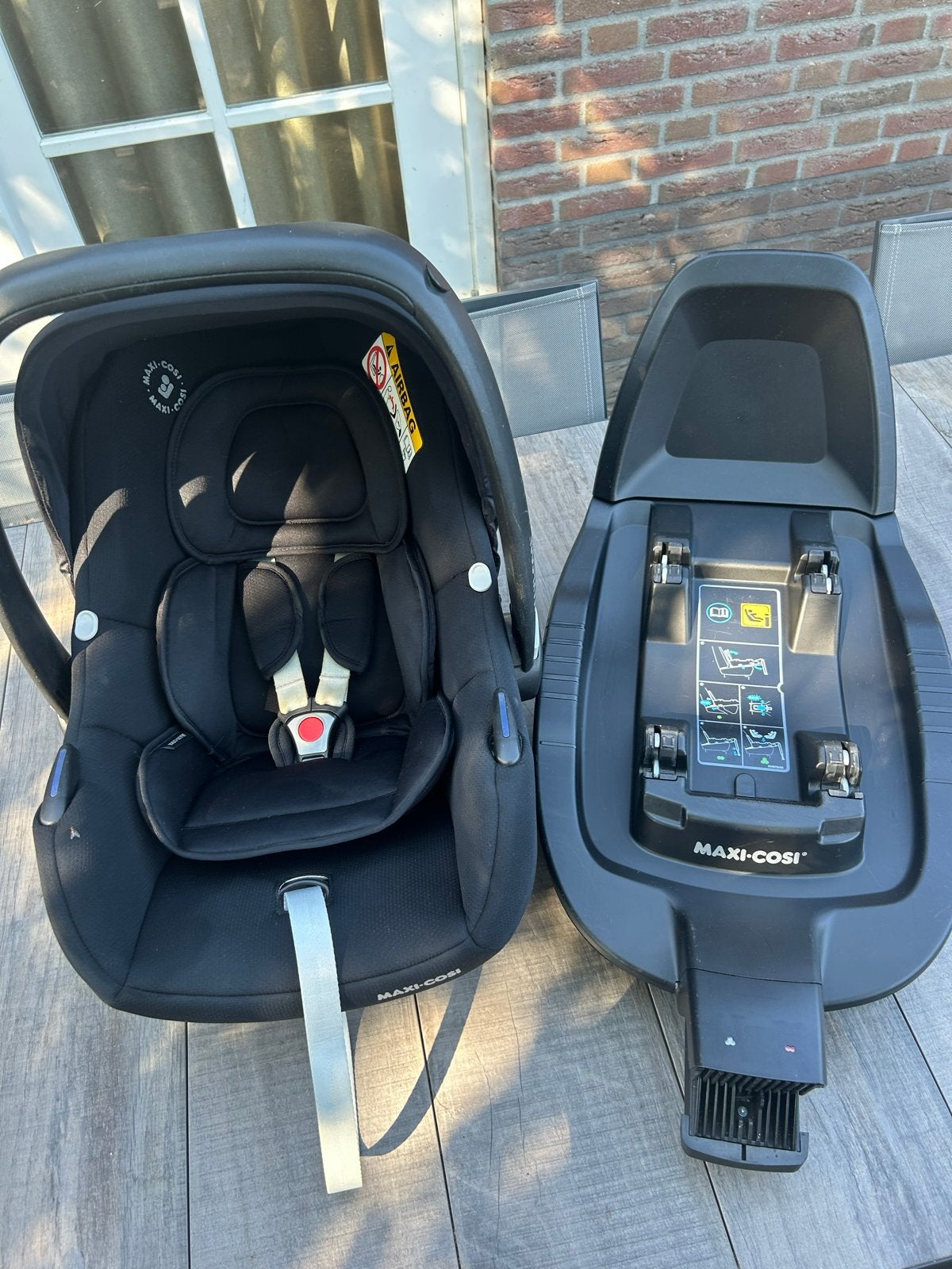 Maxi-Cosi Tinca autostoel met Isofix base, Ophalen, Autogordel of Isofix, Gebruikt, Zijbescherming