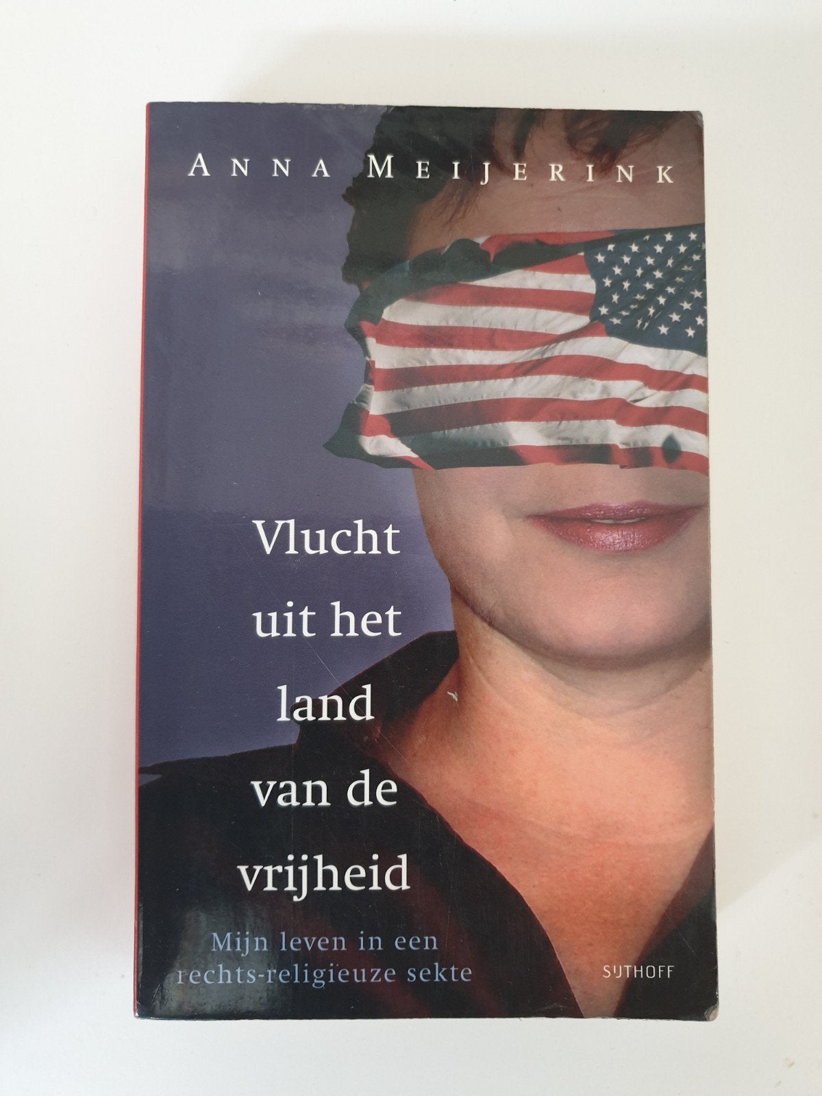 Vlucht uit het land van de vrijheid - Anna Meijerink, Boeken, Ophalen of Verzenden, Gelezen, Anna Meijerink