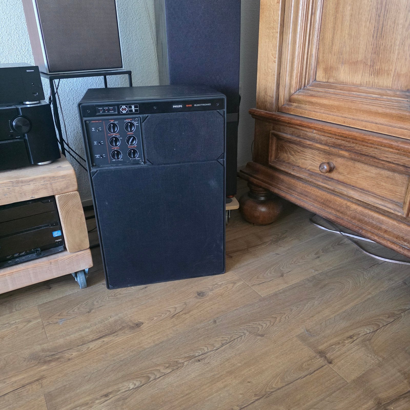 Philips Mfb545 met tulpaansluiting, Audio, Tv en Foto, Ophalen, Studiomonitor, Philips, Refurbished