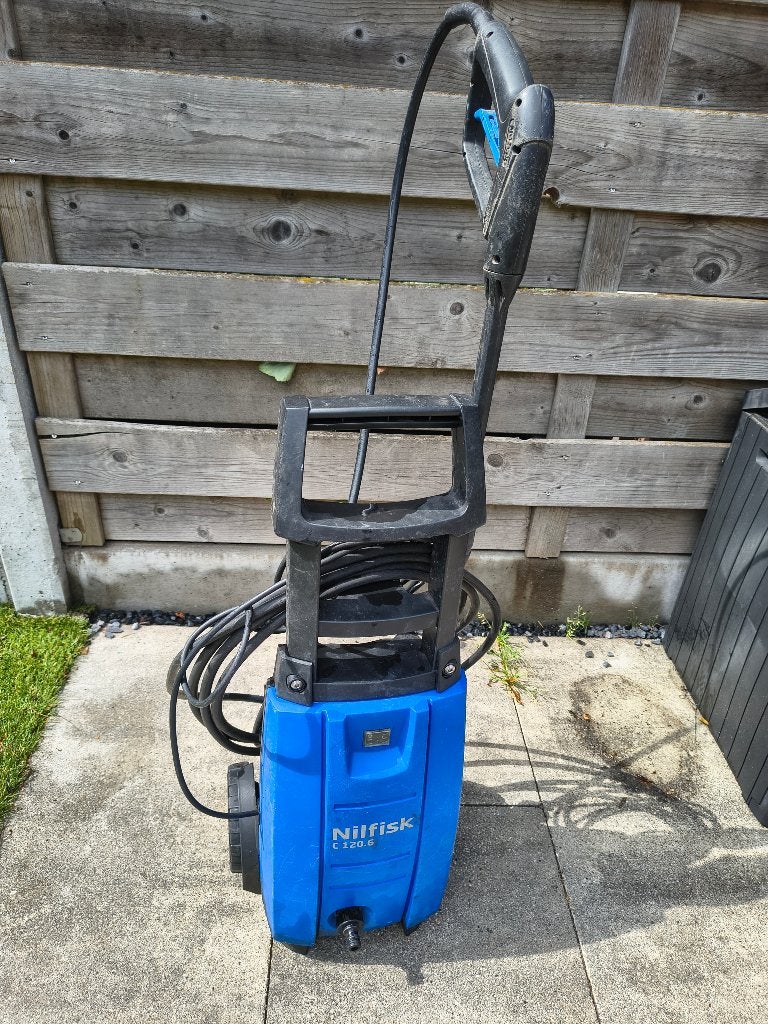 Nilfisk hogedruk reiniger, Ophalen, Gebruikt, Met autostop en -start, Elektrisch