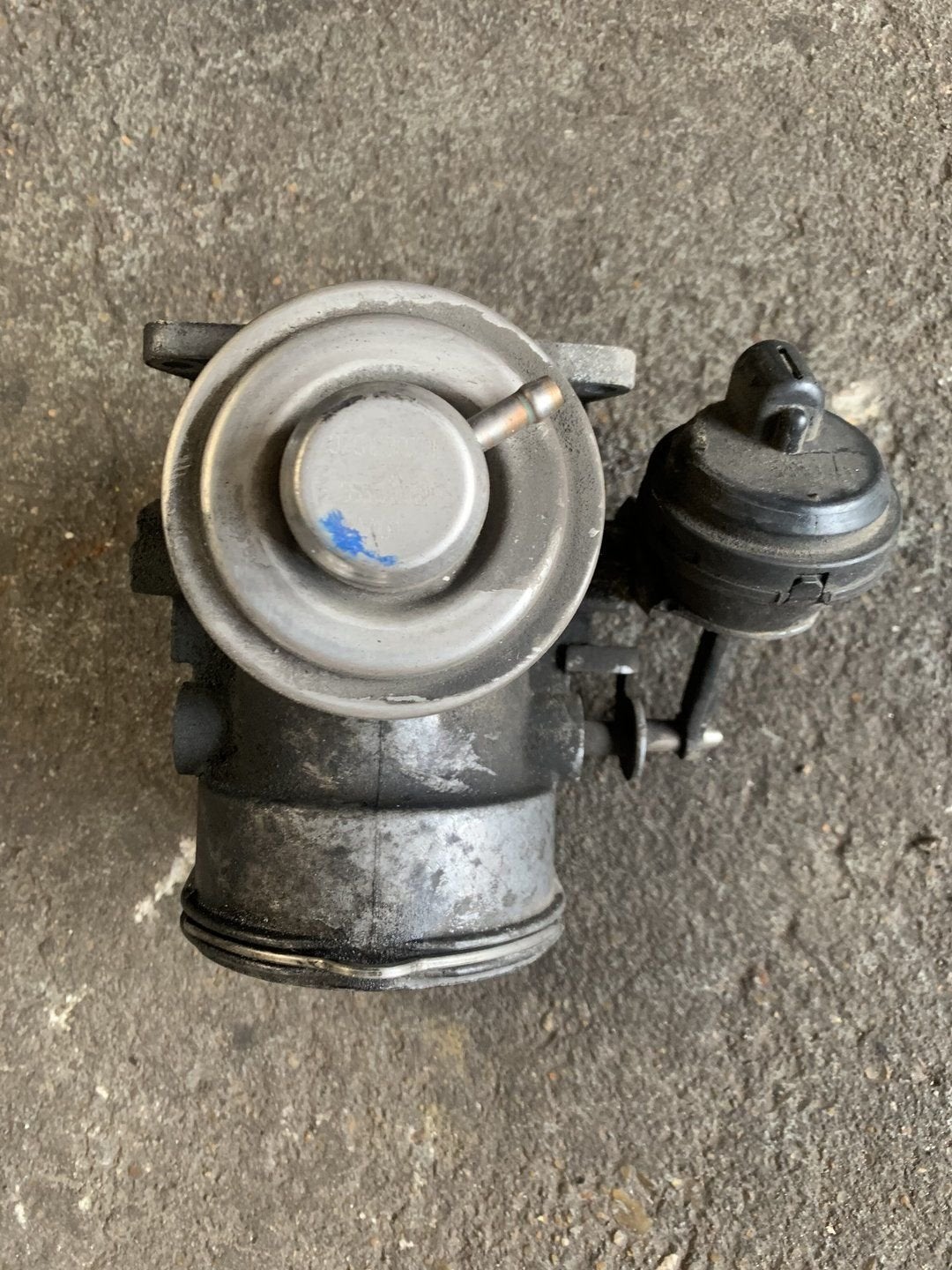 Volkswagen T5 EGR klep AXD AXE, Auto-onderdelen, Motor en Toebehoren, -, -, -
