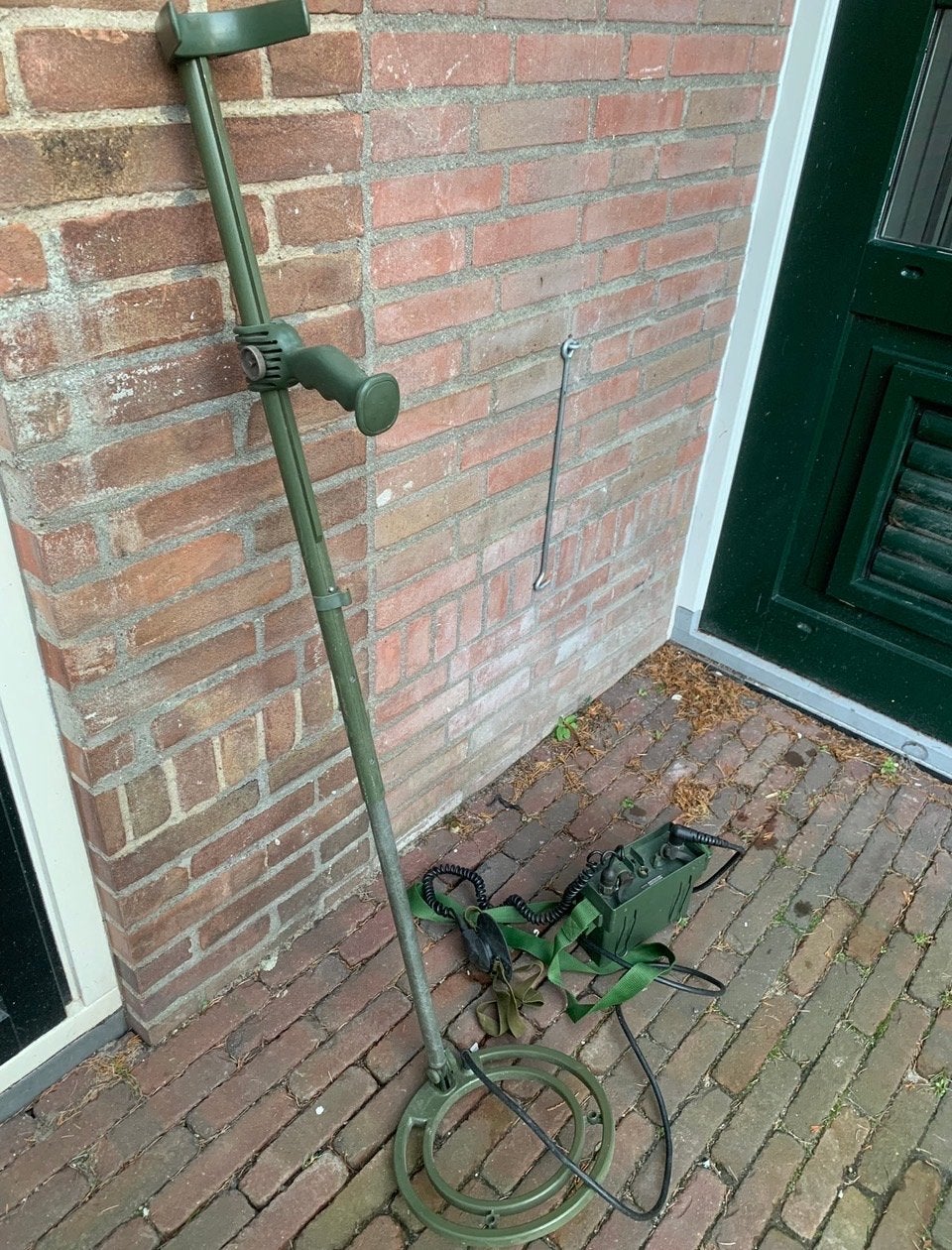 Goed werkende militaire metaaldetector met koptelefoon, Verzamelen, Militaria | Algemeen, Ophalen of Verzenden