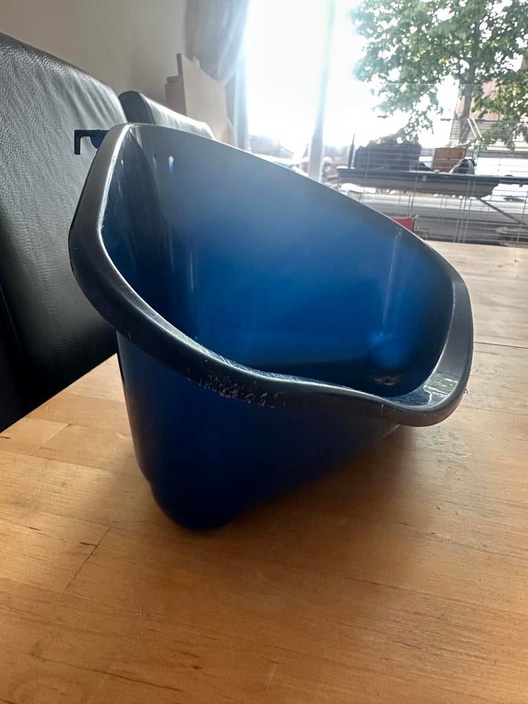 Cavia toilet voor in de hoek (blauw), Dieren en Toebehoren, Ophalen of Verzenden, Zo goed als nieuw, Overige typen