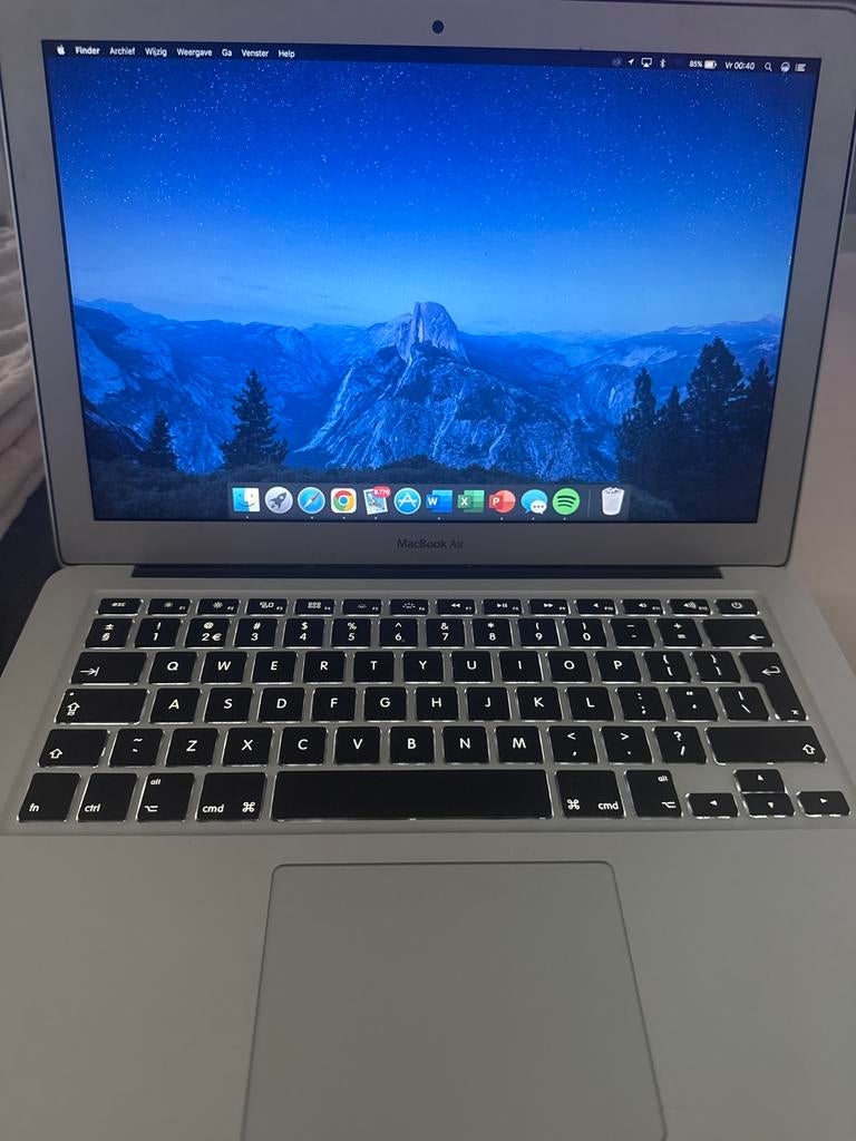 MacBook Air 13 inch 2017 bijna nooit gebruikt, Computers en Software, Apple Macbooks, Ophalen, Gebruikt, Qwerty, 8 GB