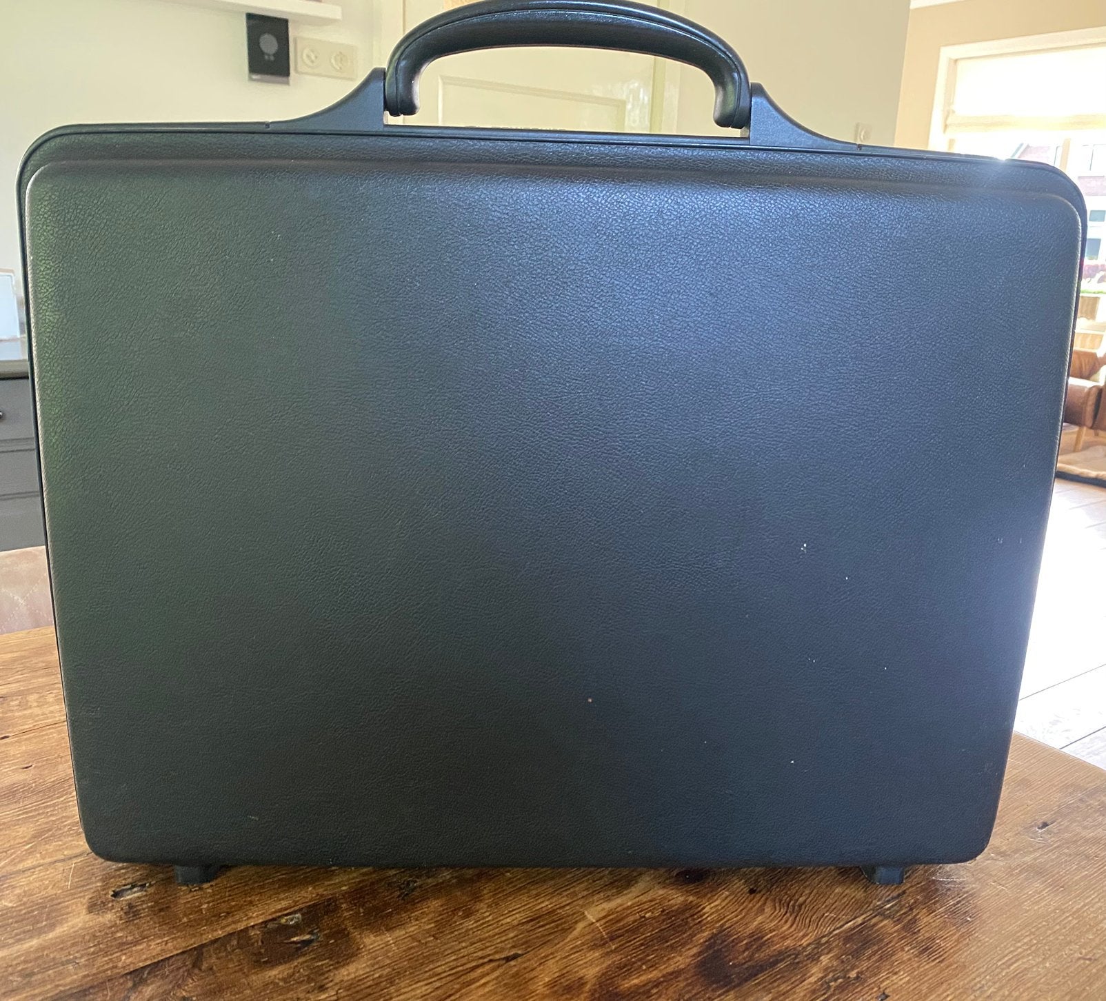 Attachekoffer, Gebruikt, Hard kunststof, 45 tot 55 cm, Slot