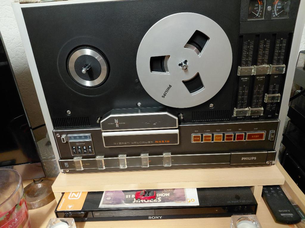 Bandrecorder, Ophalen, Bandrecorder, Met stofkap