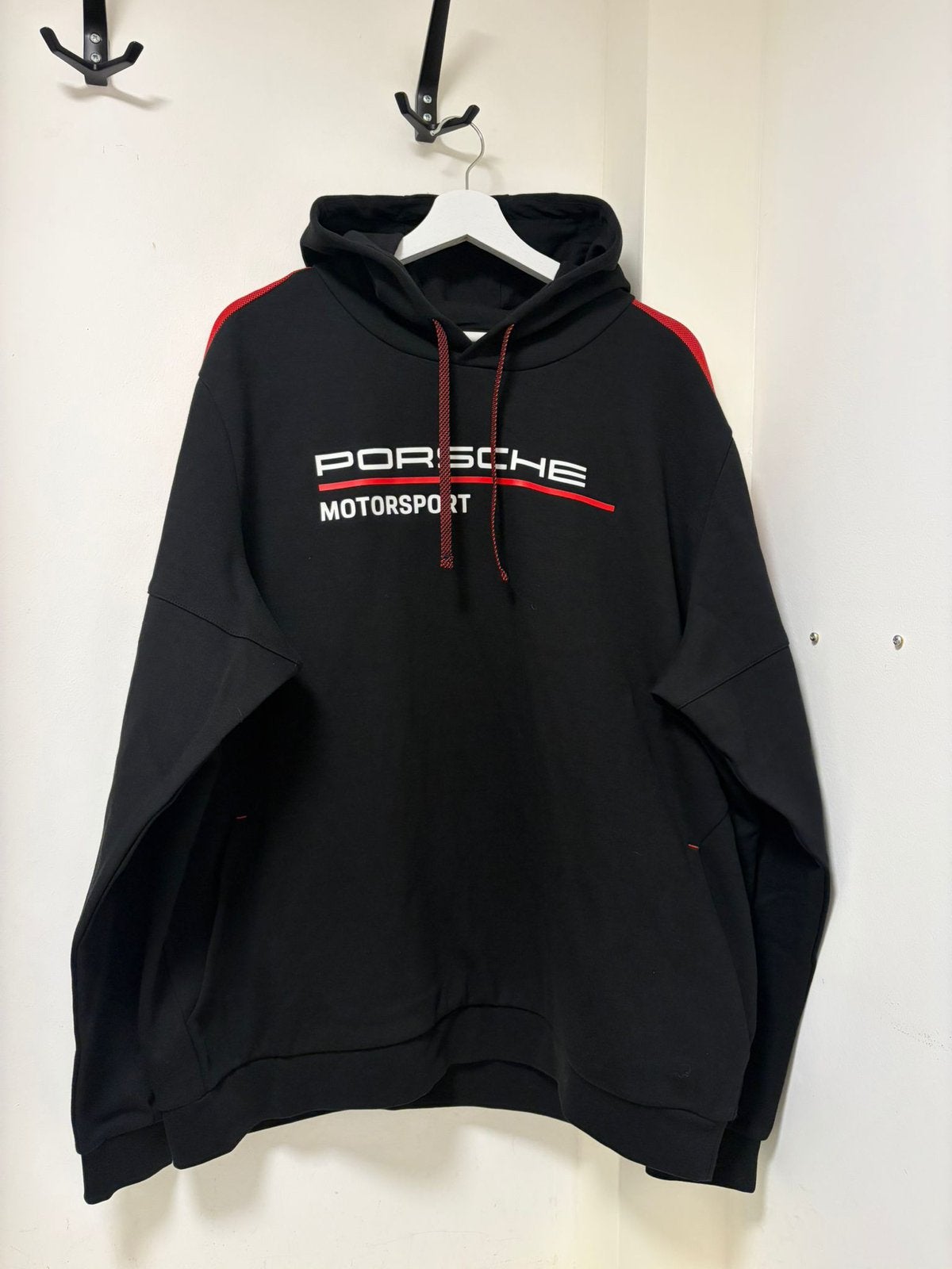 Porsche Motorsport trui Maat L, Kleding | Heren, Ophalen of Verzenden, Nieuw, Maat 52/54 (L), Zwart