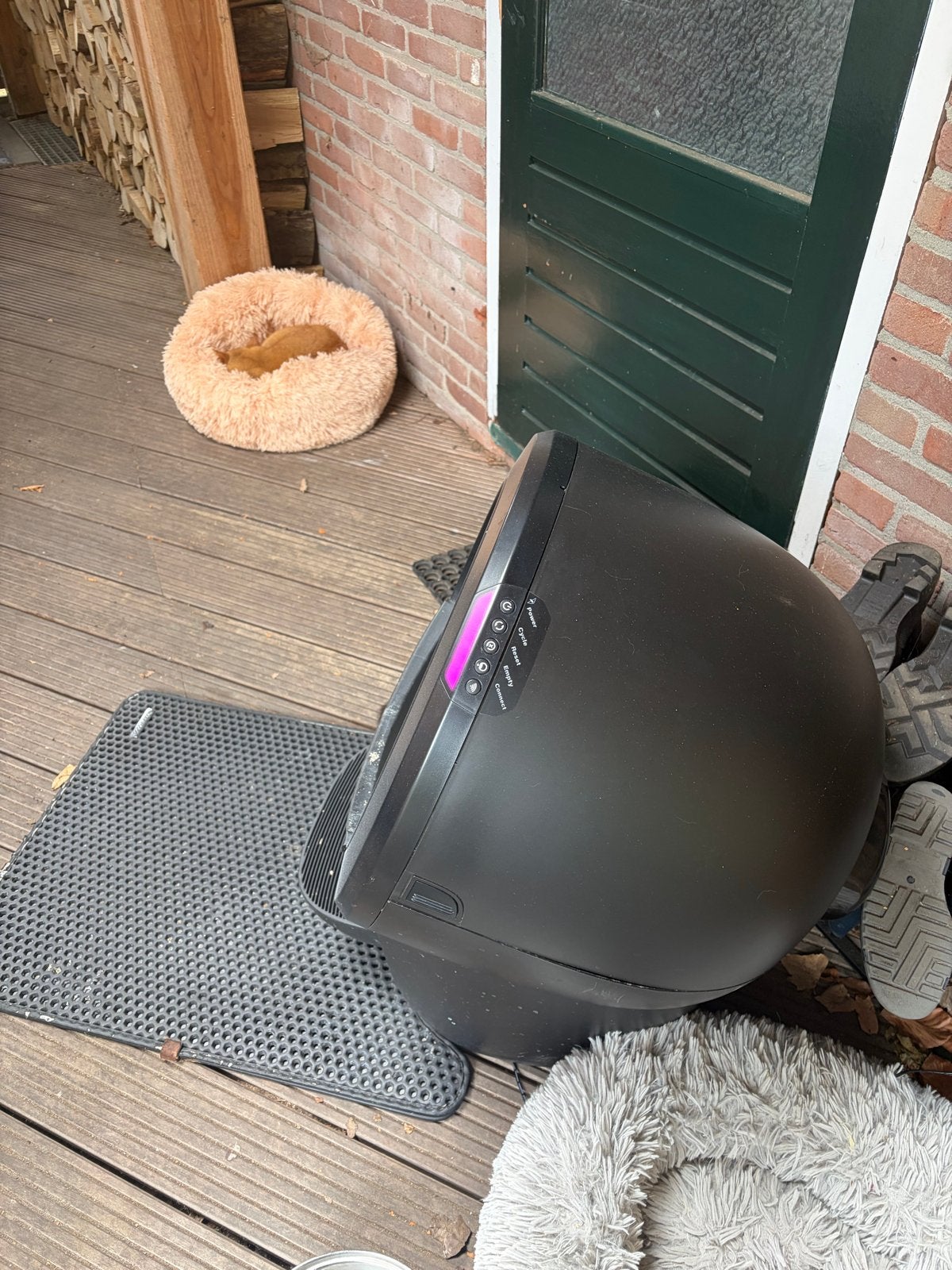 Whisker Litter robot 4 auto kattenbak, Ophalen, Zo goed als nieuw, Open