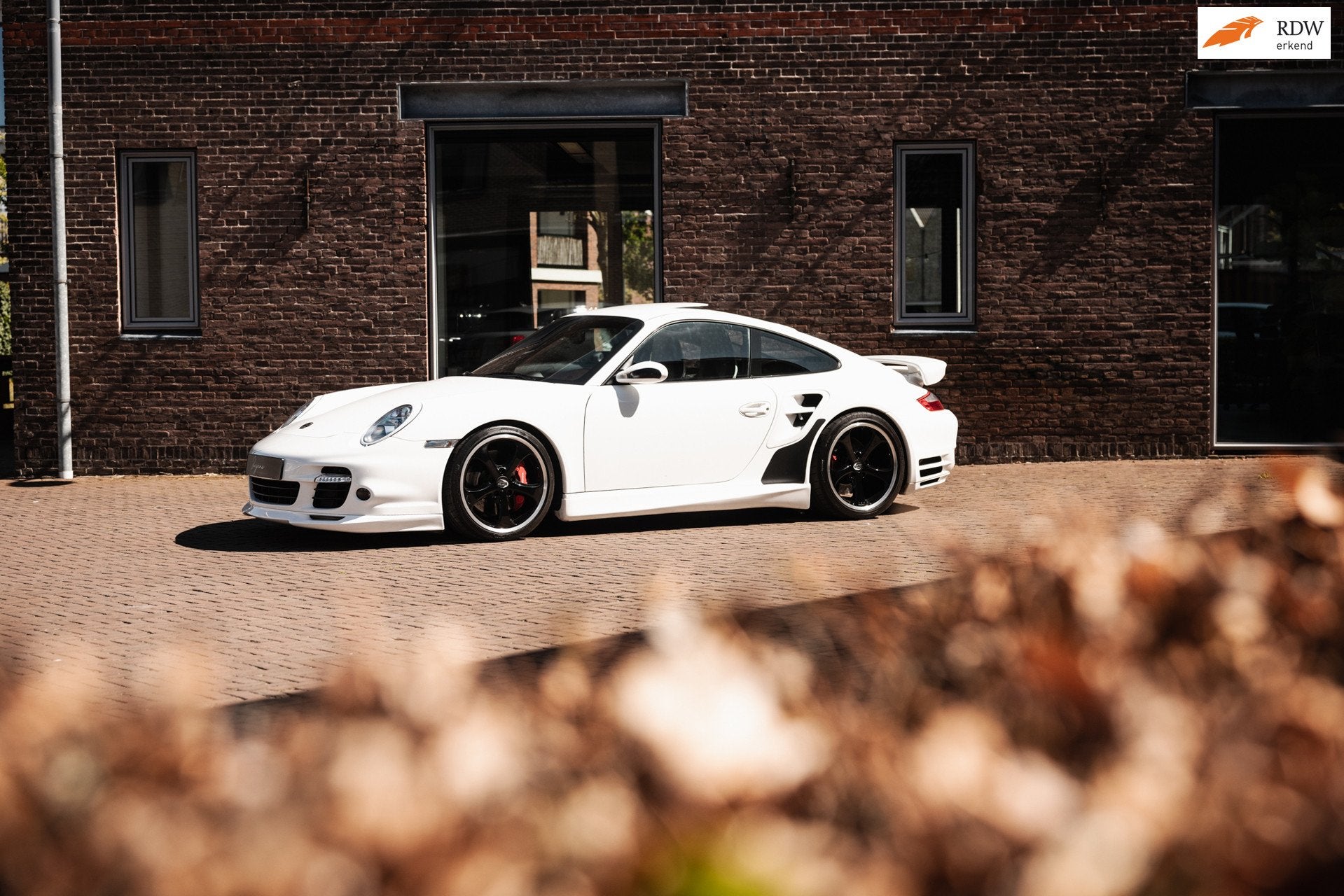 Porsche 911 (997) 3.6 Turbo TechArt (600pk) - Zeer uniek - O, Auto's, Porsche, Automaat, Gebruikt, Parkeersensor, Wit