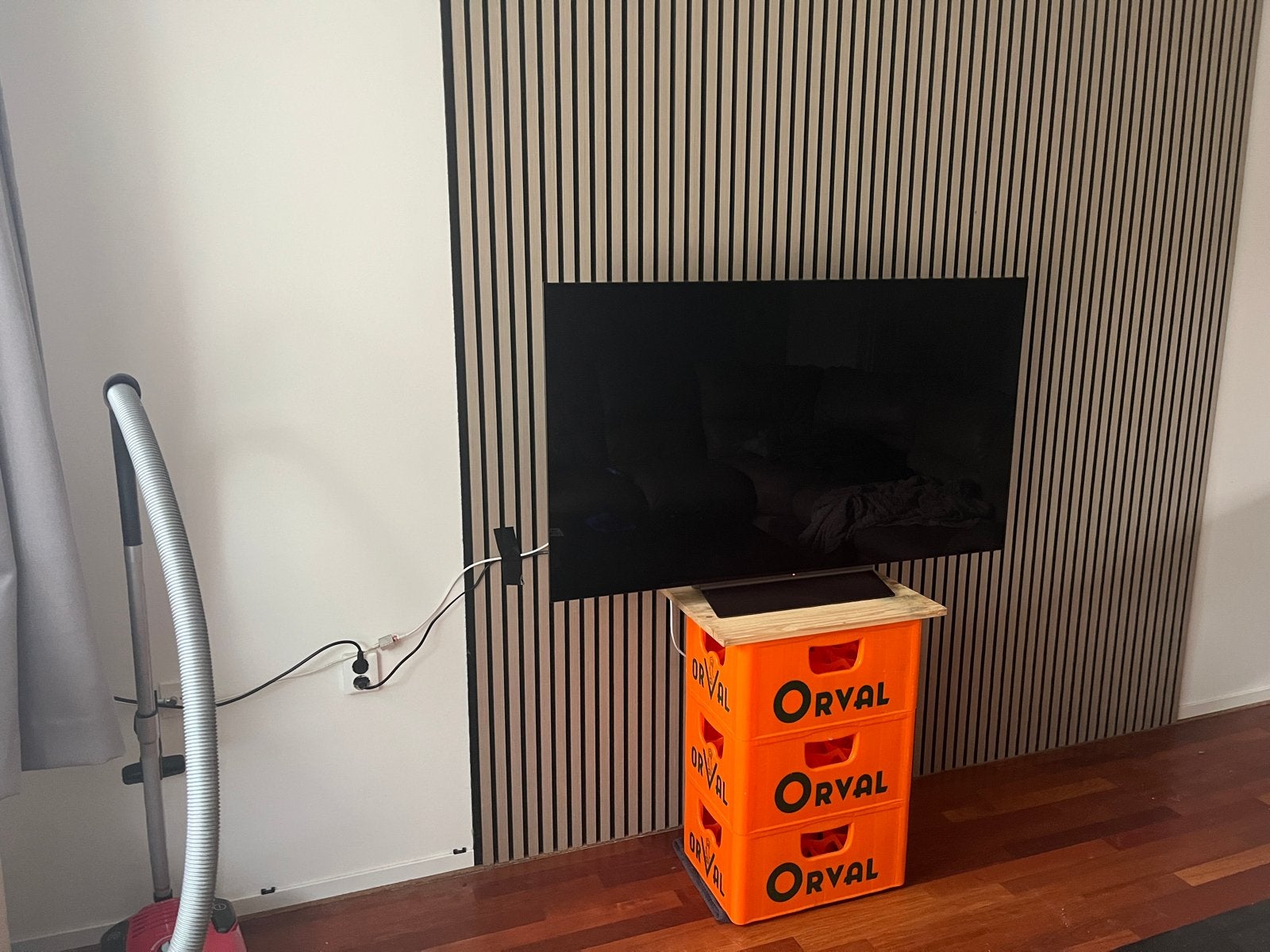 Orval TV-meubel, Ophalen, Kunststof, Gebruikt, 50 tot 100 cm