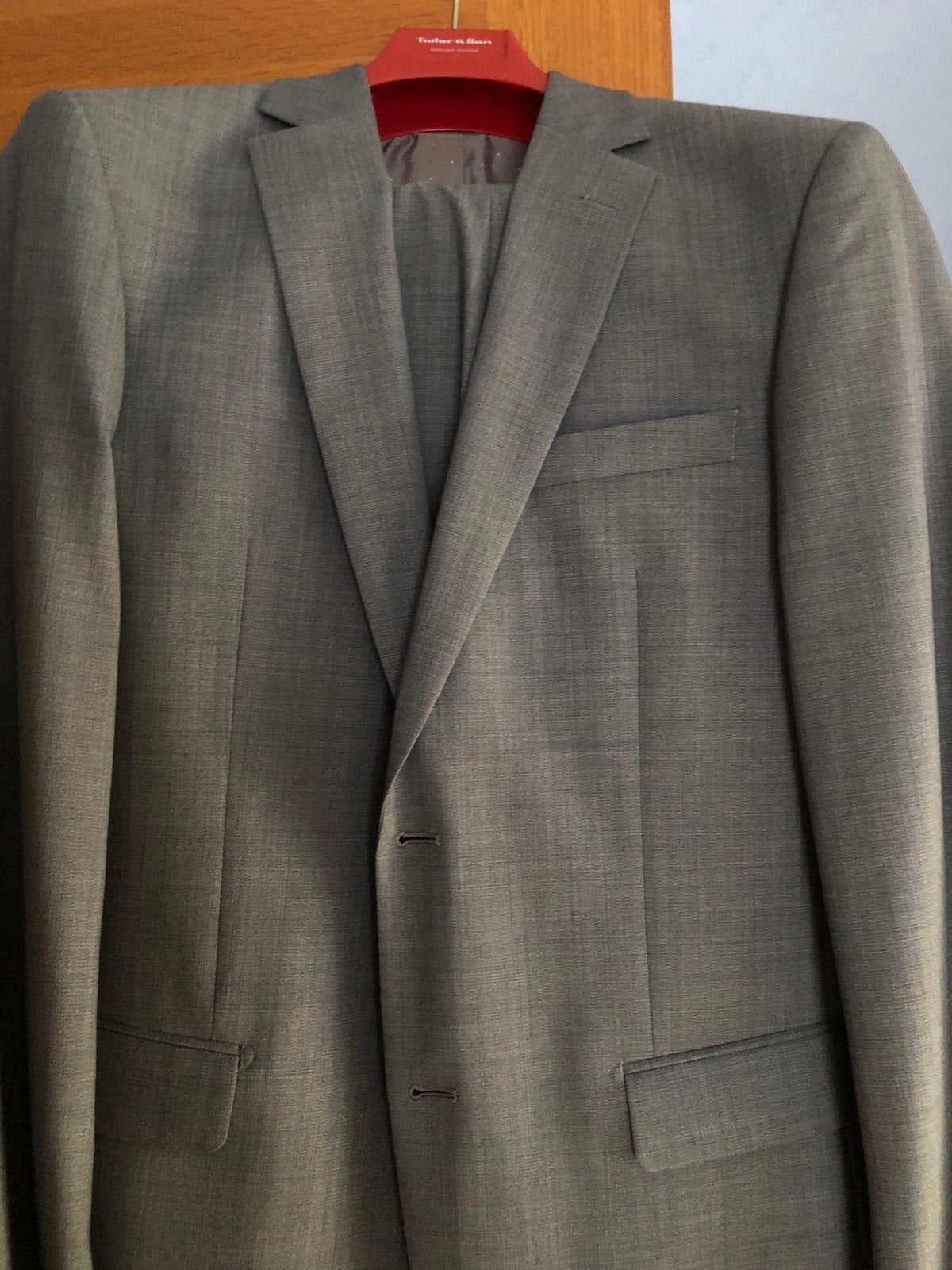 Tailor & Son Modern Fit Pak - Grijs, Maat M, Kleding | Heren, Kostuums en Colberts, Ophalen of Verzenden, Zo goed als nieuw, Overige maten