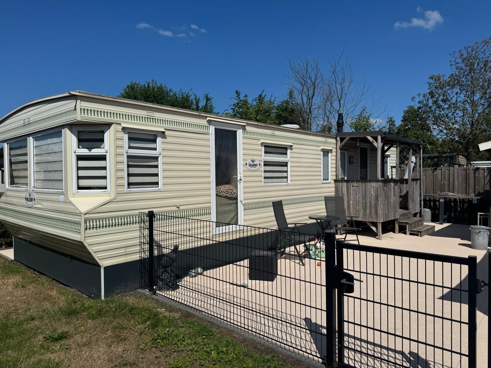 Chalet/stacaravan te koop