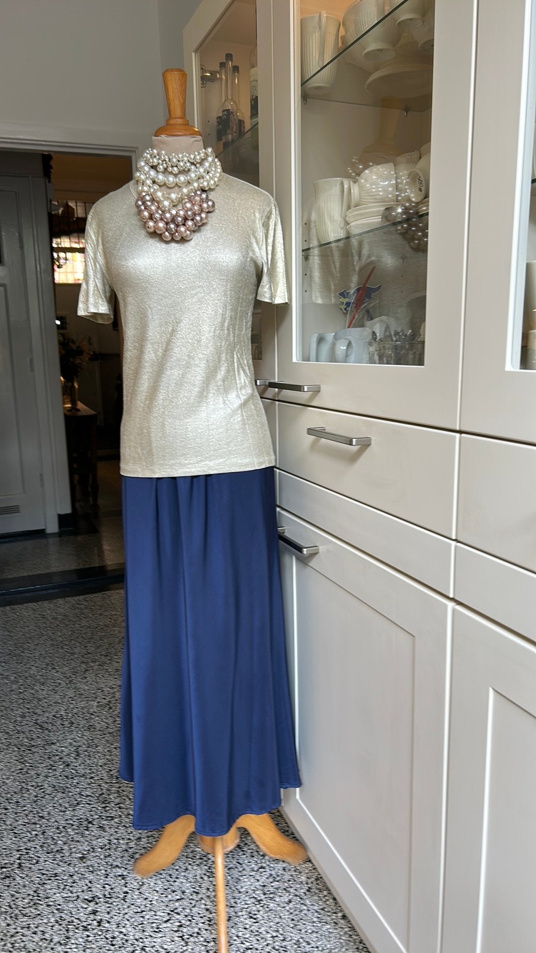 Navykleurige satijnen rok mt S ca.kuitlengte, Overige typen, Blauw, Nieuw, Ophalen of Verzenden