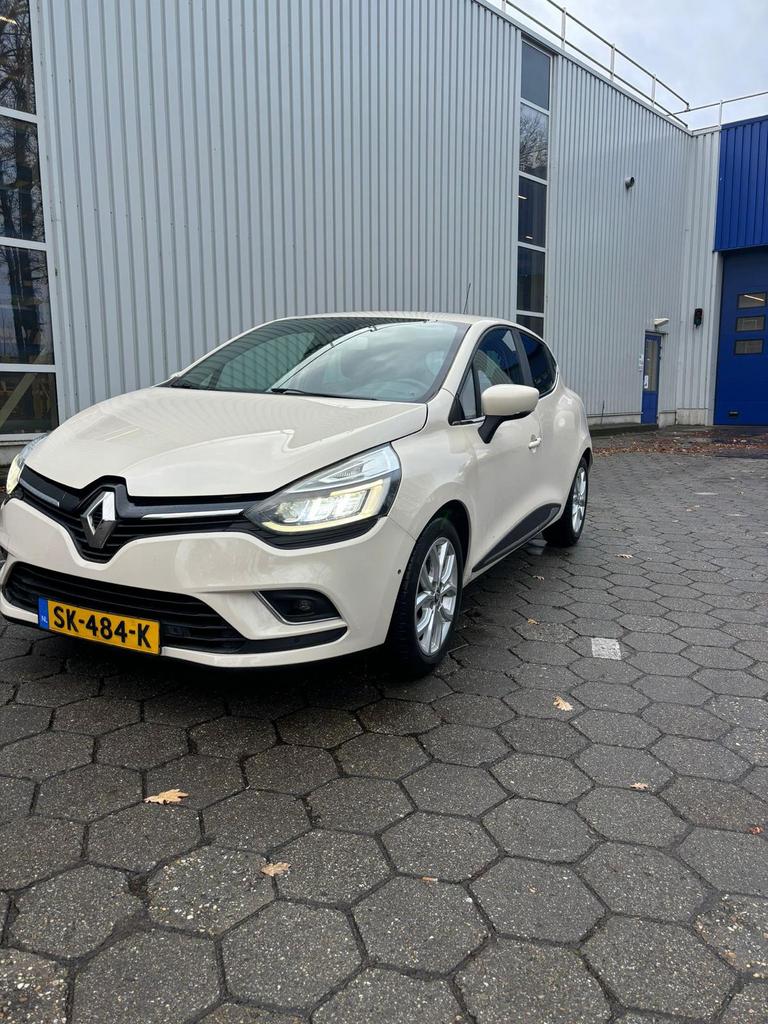 Renault Clio Energy TCe 90pk Eco2 S&S 2017 Wit, Auto's, Renault, 898 cc, Leder en Stof, 1200 kg, Handgeschakeld