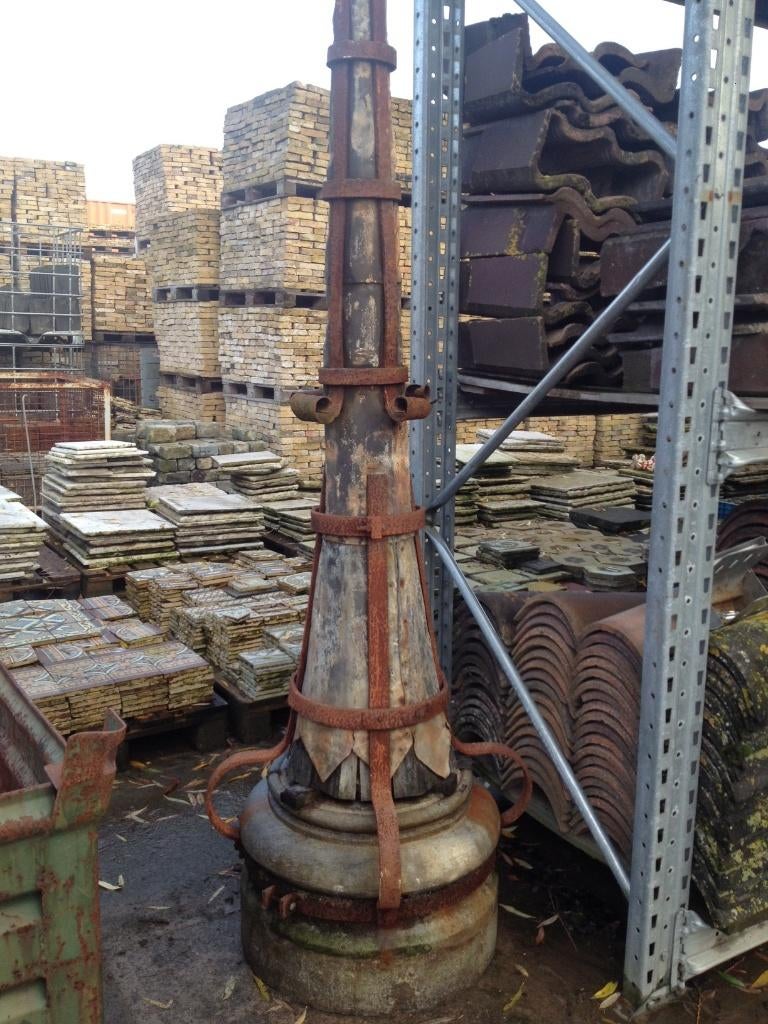 Antieke windfaan van kerk circa 450 cm hoog., Ophalen