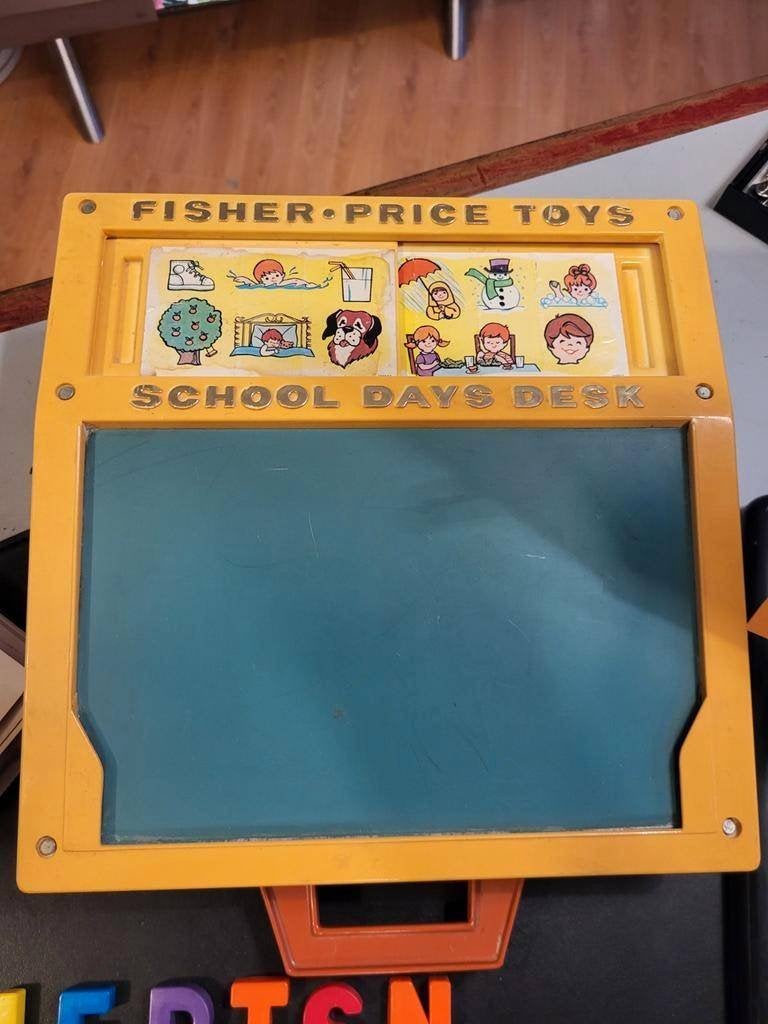 Fisher-Price School Days Desk - Vintage Speelgoed, Ophalen of Verzenden, Mattel B.V., Service.nl@mattel.com, Postbus 576, 1180 AN Amstelveen