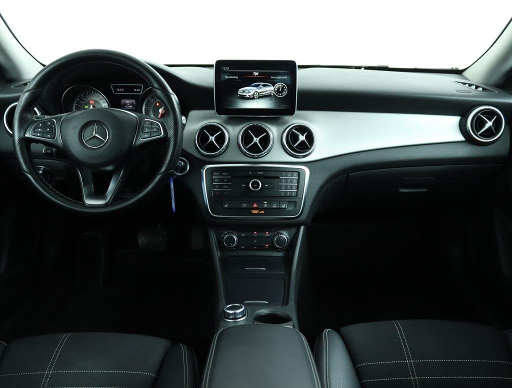 Mercedes CLA-klasse Airco Automaat Cruise 18 inch stoelverw, CLA, 730 kg, Gebruikt, 4 cilinders