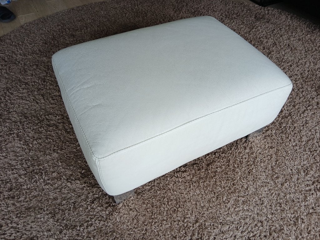 witte rundlederen hocker, Ophalen, Minder dan 75 cm, Zo goed als nieuw, 75 tot 100 cm