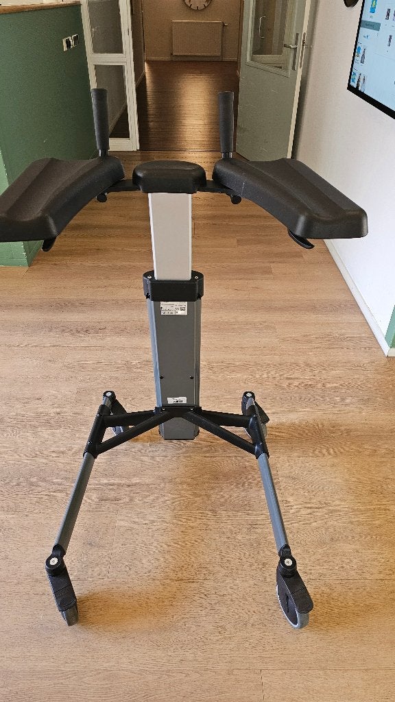 Topro taurus, hoge rollator, onderarm steun, Diversen, Ophalen, Zo goed als nieuw