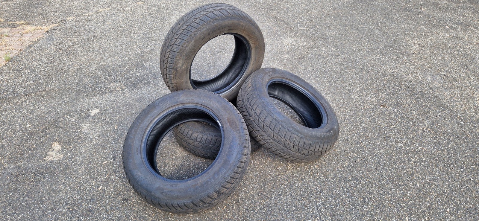 235/65r17 Viking Fourtech V XL, Ophalen, Gebruikt
