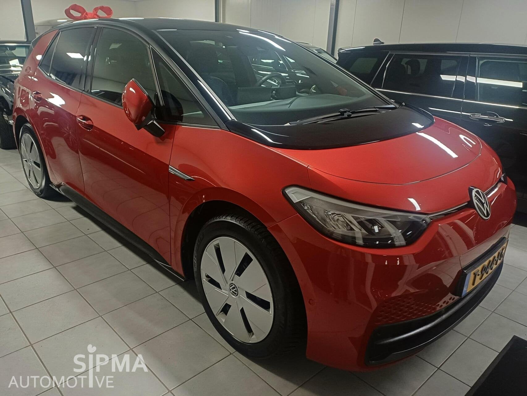 VW ID.3 Pro 58kWh/91dkm/NL-auto/KingsRed/, Auto's, Automaat, Dealer onderhouden, Achterwielaandrijving, Gebruikt