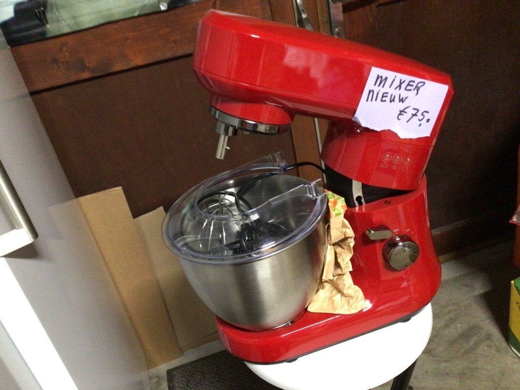 Mixer, van DOMO, is 100% goed., 4 liter of meer, Ophalen, Nieuw, 3 snelheden of meer