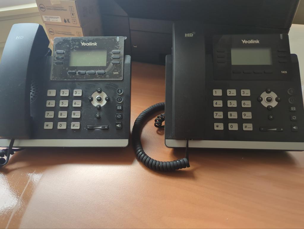 Yealink T42S IP-telefoons (2 stuks), Ophalen of Verzenden, Gebruikt, 2 handsets