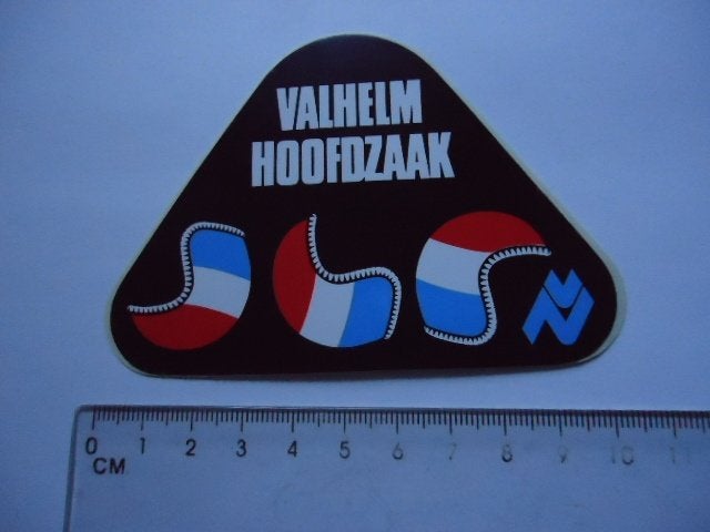 sticker oud Valhelm hoofdzaak jaren 70 brommer motor helm, Verzenden, Zo goed als nieuw, Bedrijf of Vereniging