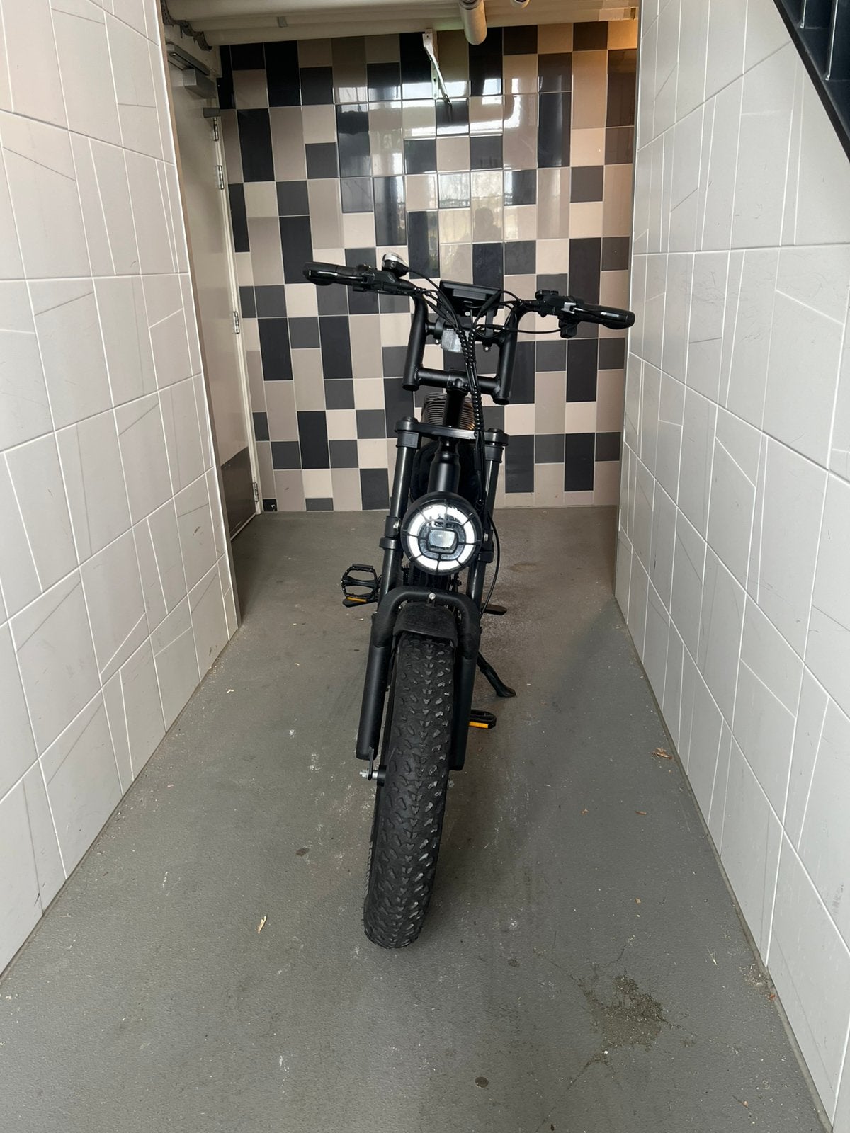 Fatbike V20, 59 cm of meer, Ophalen, Zo goed als nieuw, Overige merken