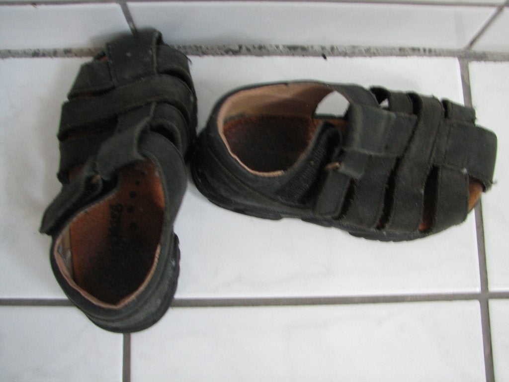 Kinderschoenen BRAKKIES maat 24, Kinderen en Baby's, Gebruikt, Jongen of Meisje, Schoenen, Ophalen of Verzenden