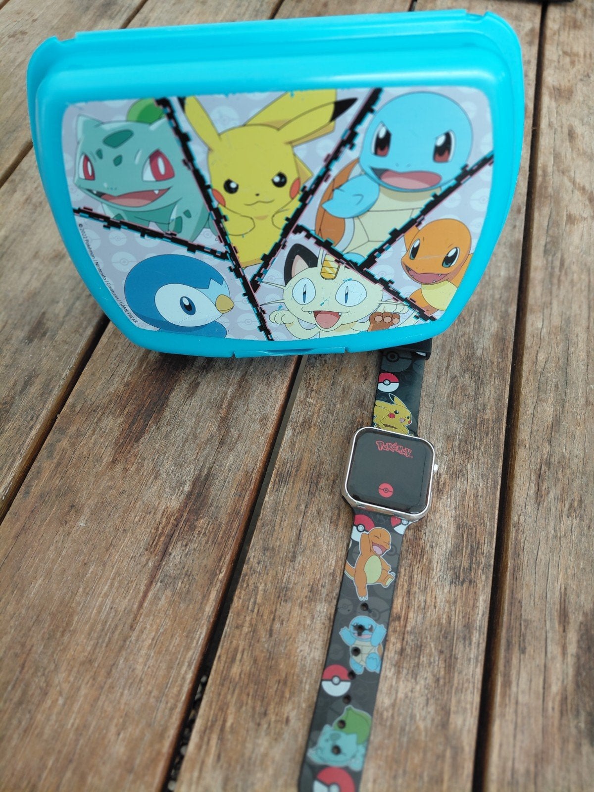 Pokémon horloge en broodtrommel set, Ophalen of Verzenden, Gebruikt, Meerkleurig, Jongen of Meisje