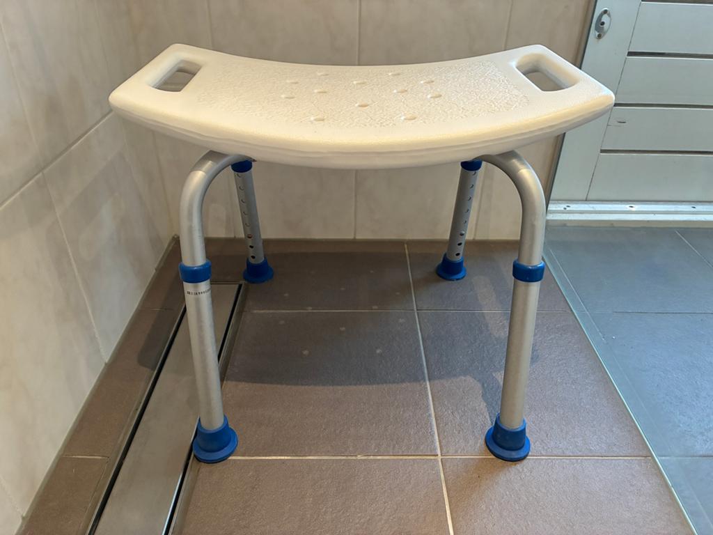 Douchekruk in hoogte verstelbaar, Diversen, Ophalen, Gebruikt