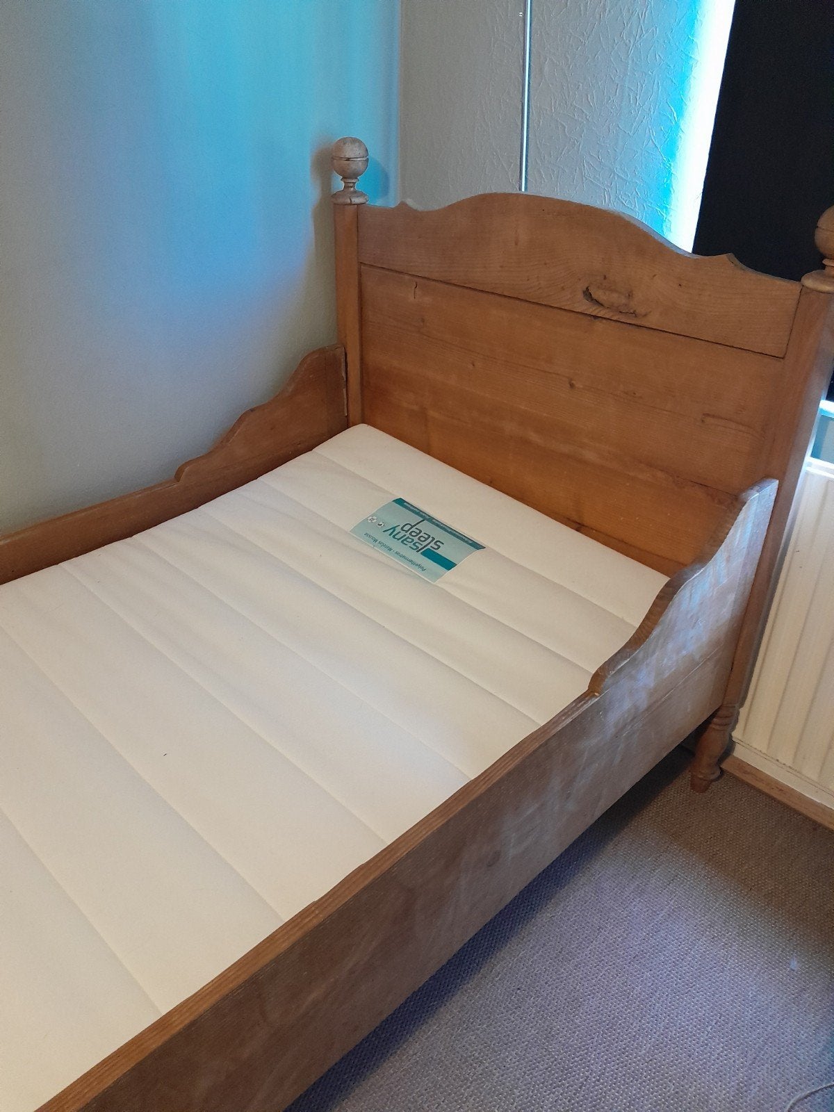 Antiek houten bedframe met matras, Ophalen